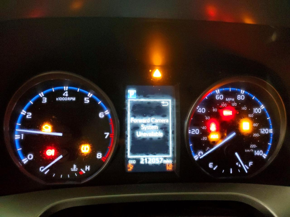 Toyota RAV4 2017 — Copart