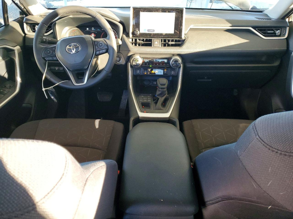Toyota RAV4 2025 — Copart