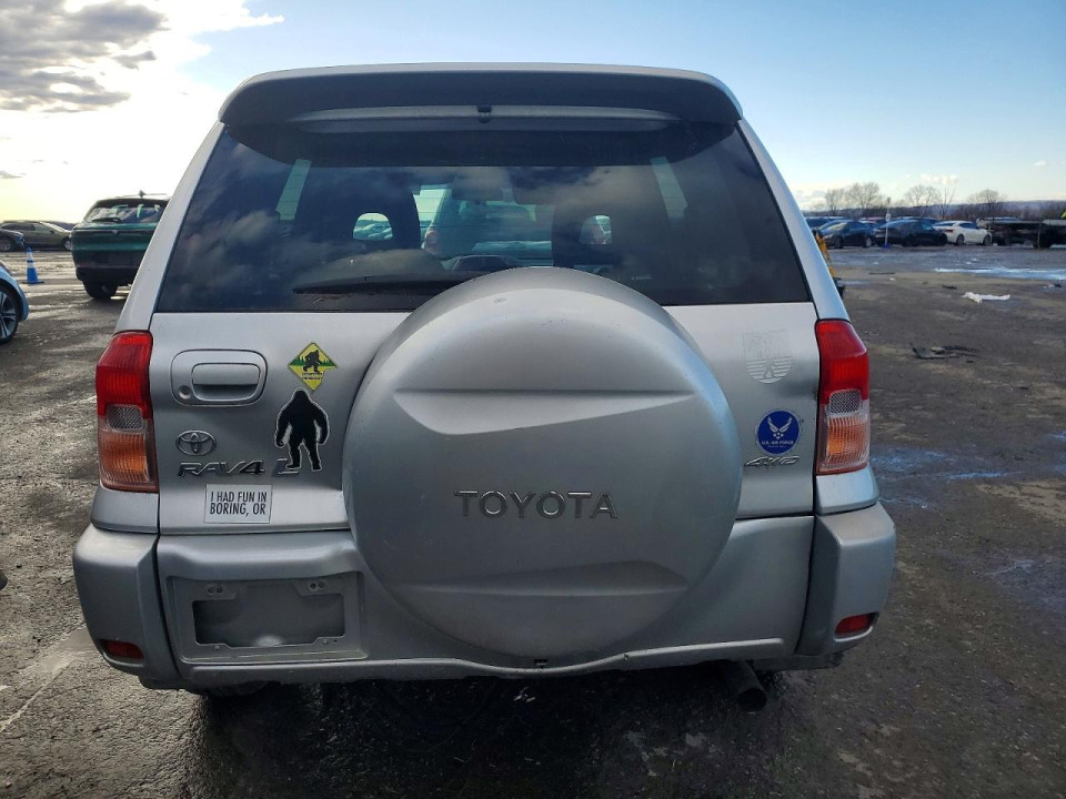 Toyota RAV4 2002 — Copart
