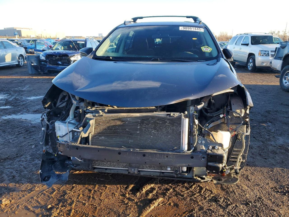 Toyota RAV4 2016 — Copart