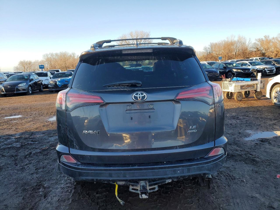 Toyota RAV4 2016 — Copart