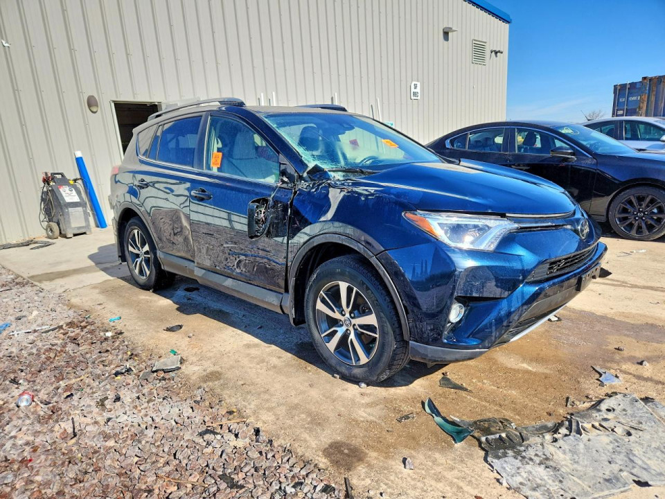 Toyota RAV4 2018 — Copart