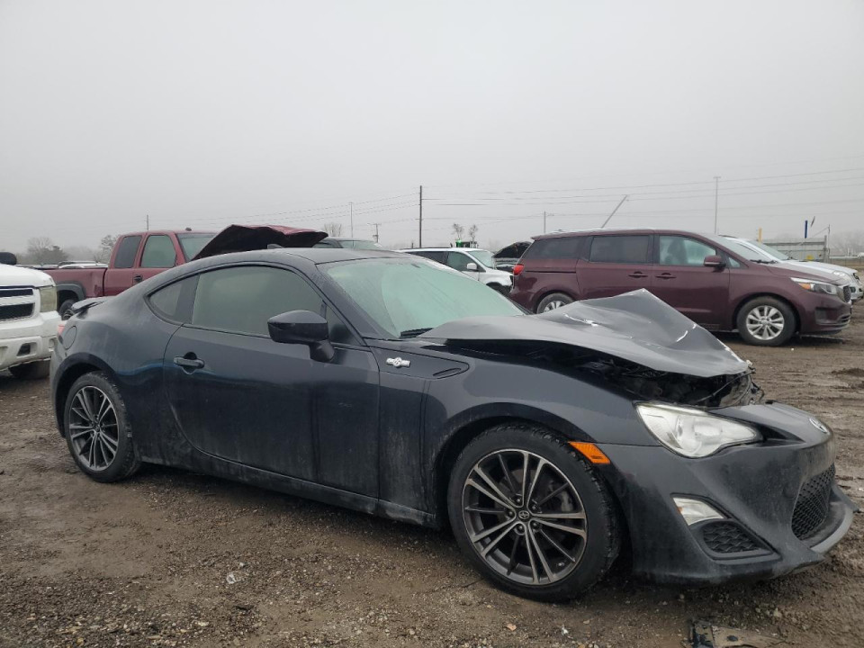 Toyota SCION 2015 — Copart