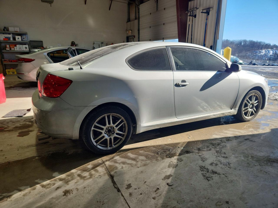 Toyota SCION 2005 — Copart