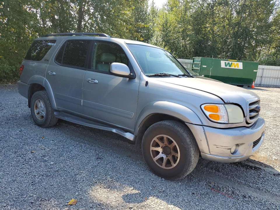 Toyota SEQUOIA 2004 — Copart
