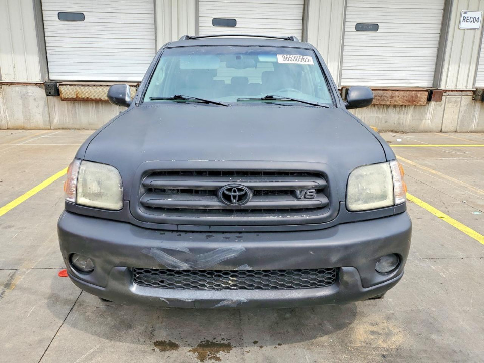 Toyota SEQUOIA 2004 — Copart