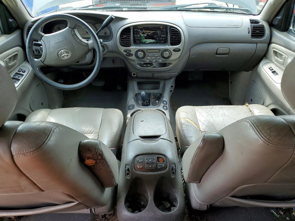 Toyota SEQUOIA 2004 — Copart