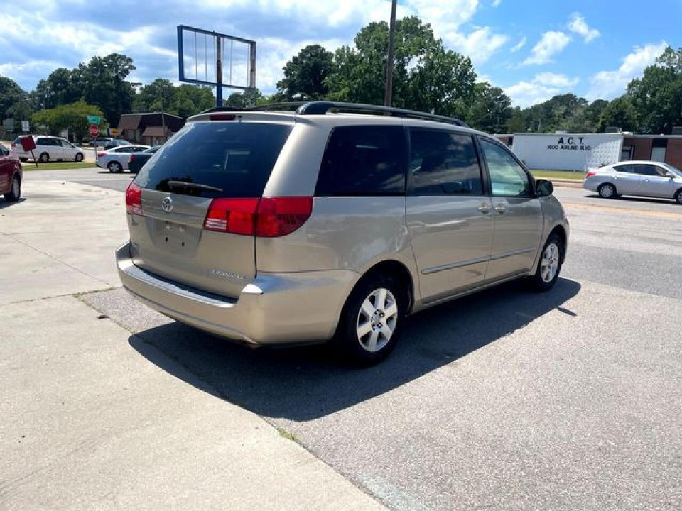 Toyota SIENNA CE 2004 — Copart