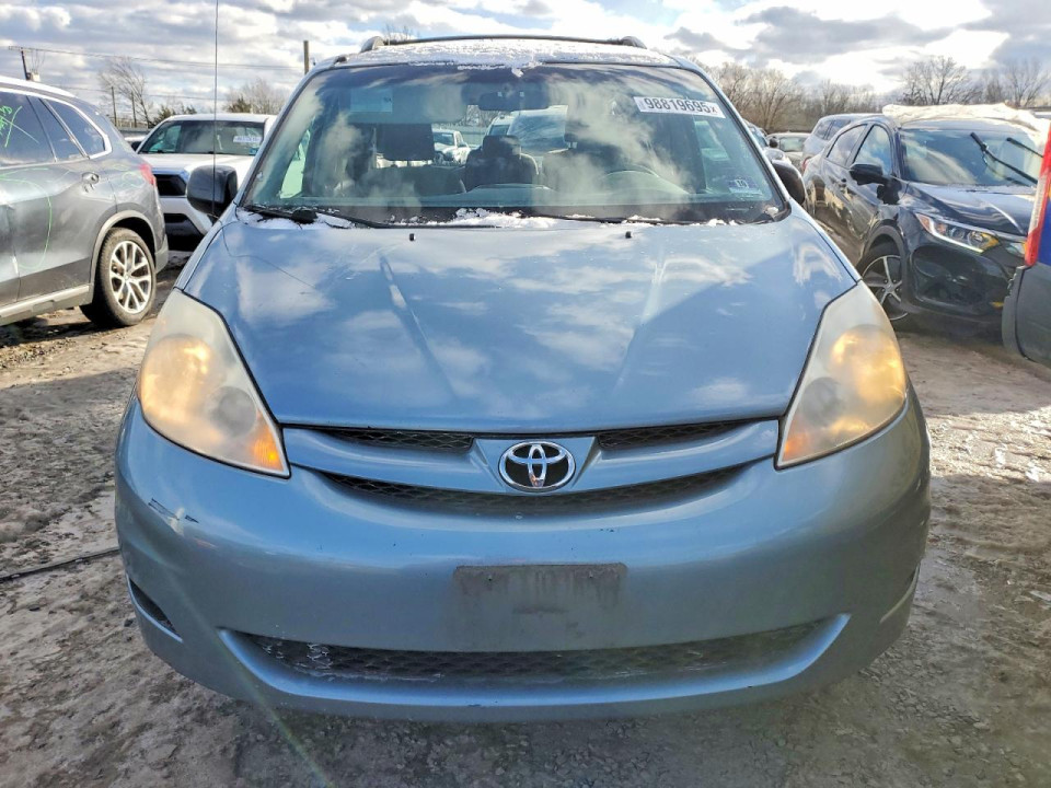 Toyota SIENNA CE 2010 — Copart