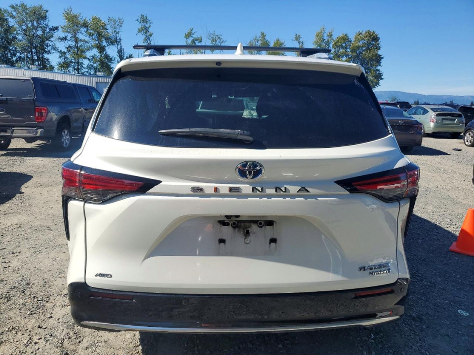 Toyota SIENNA PLATINUM 7-PASSENGER 2021 — Copart