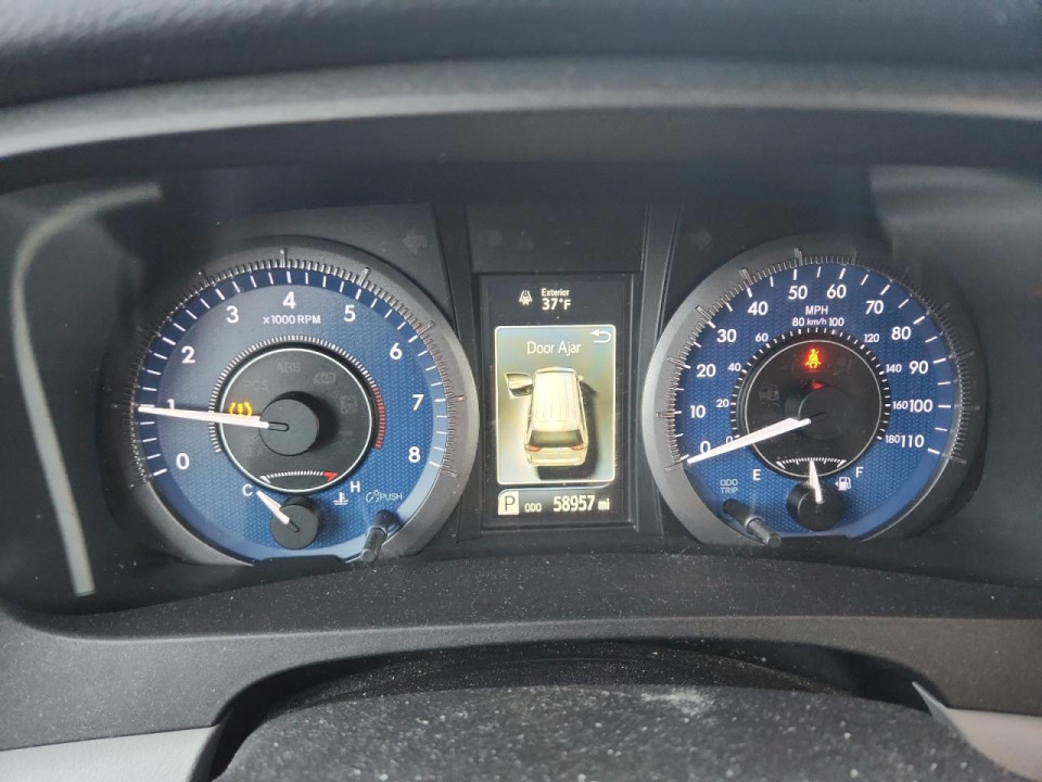 Toyota SIENNA XLE 8-PASSENGER 2015 — Copart