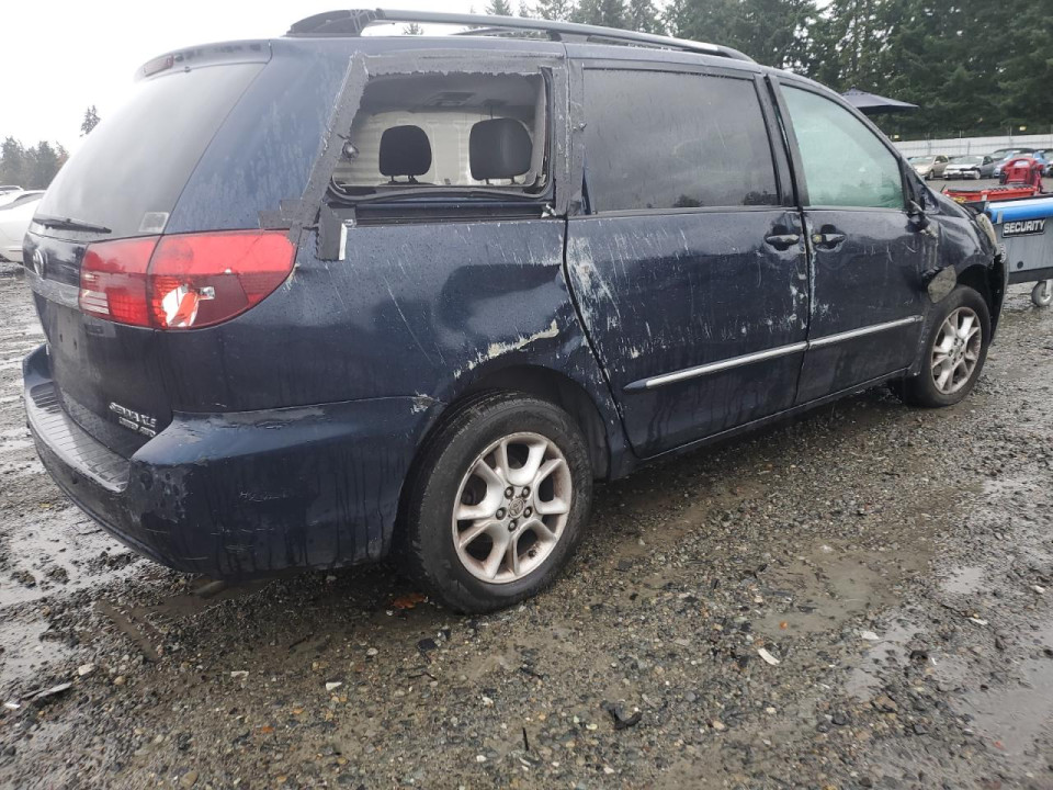 Toyota SIENNA XLE 2004 — Copart
