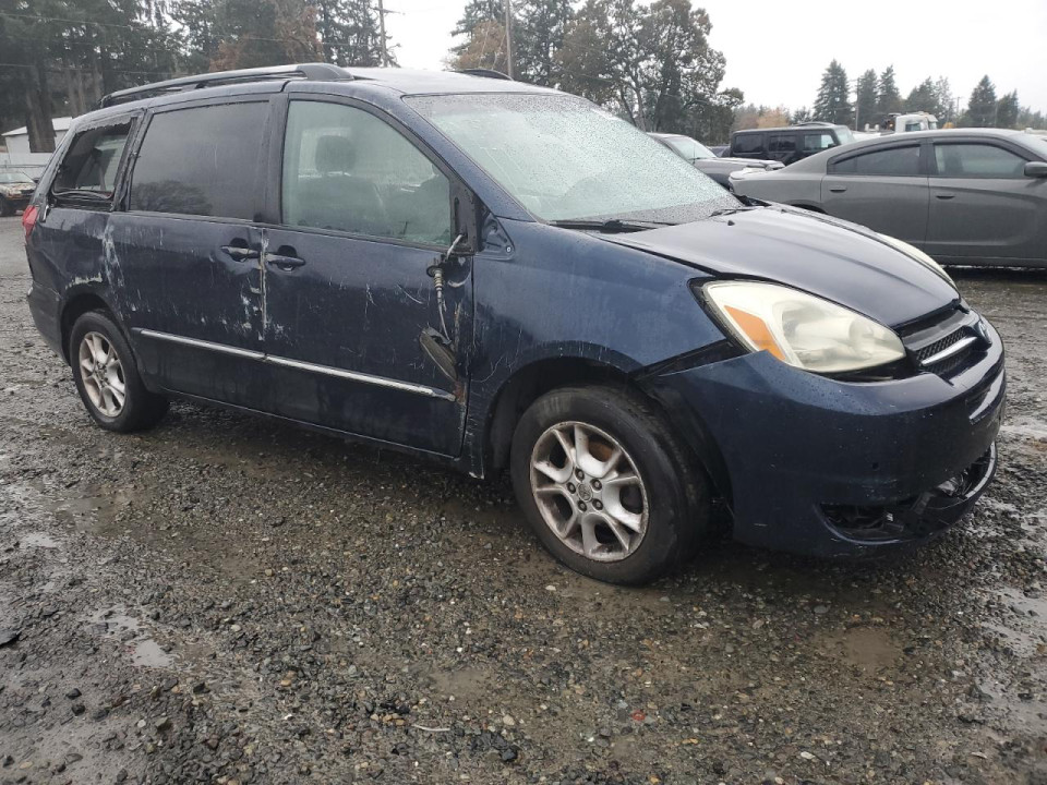 Toyota SIENNA XLE 2004 — Copart
