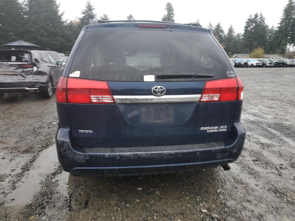 Toyota SIENNA XLE 2004 — Copart