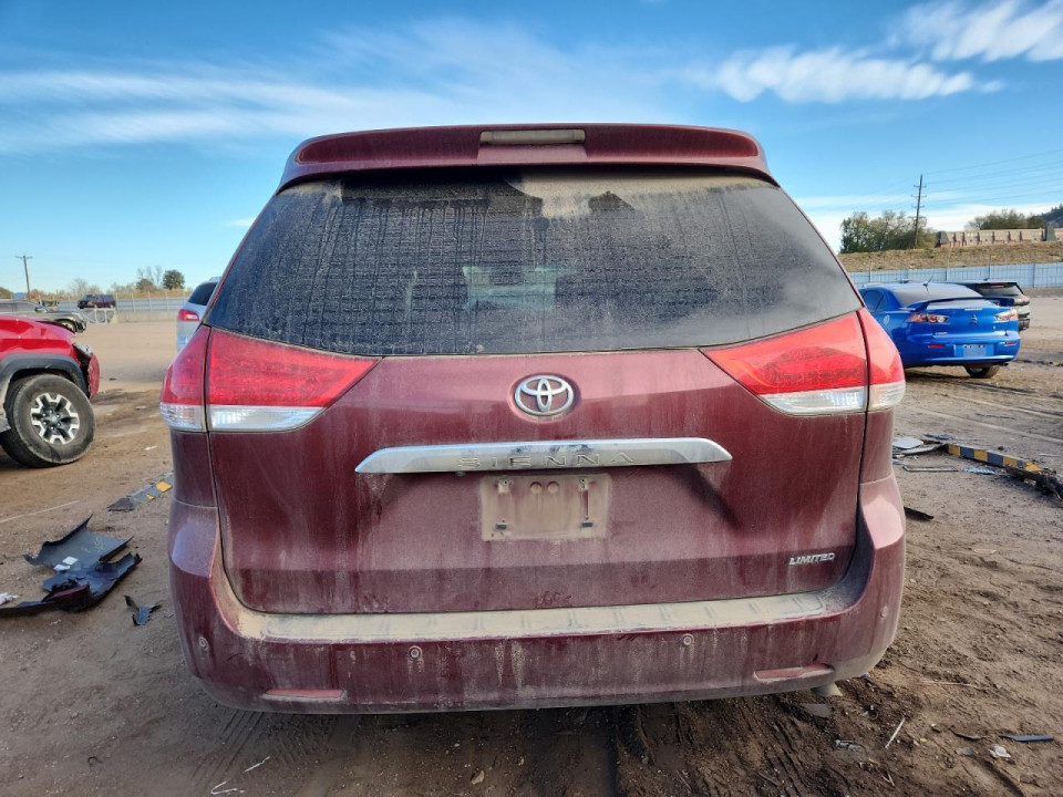 Toyota SIENNA XLE 2012 — Copart