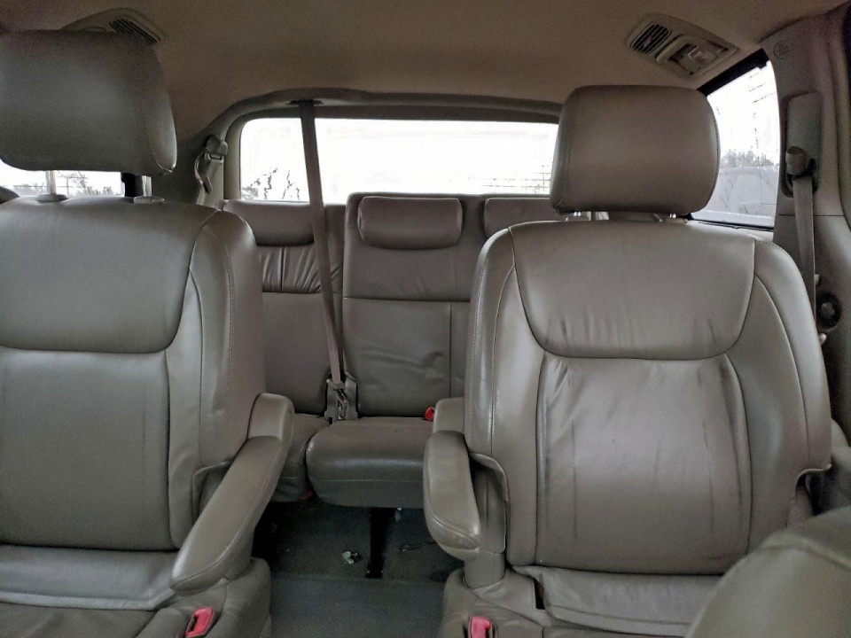 Toyota SIENNA XLE 2004 из США