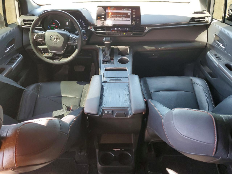 Toyota SIENNA 2021 — Copart