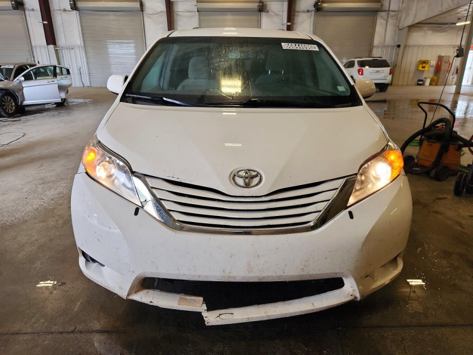 Toyota SIENNA 2017 — Copart