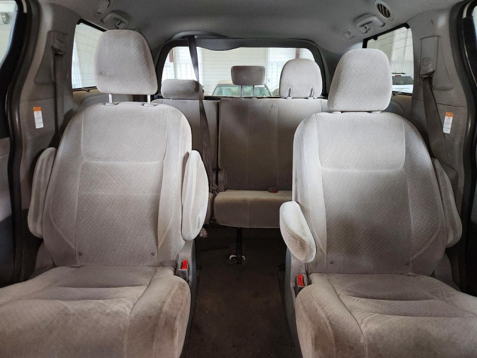 Toyota SIENNA 2017 — Copart