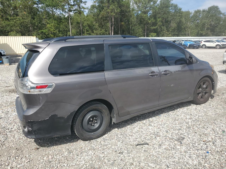 Toyota SIENNA 2012 — Copart