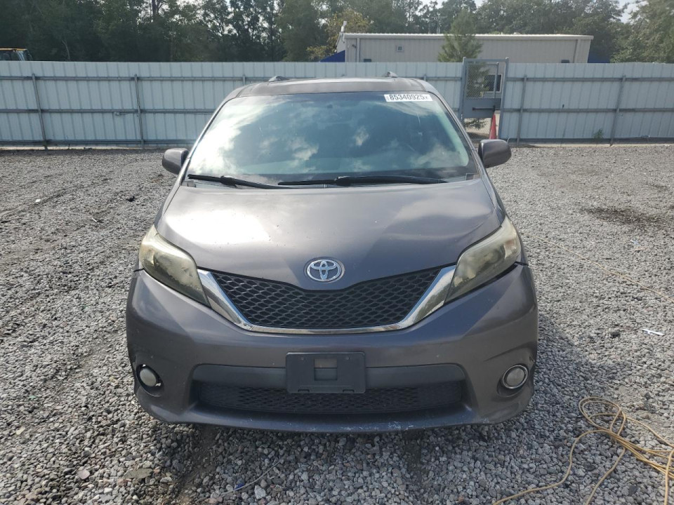 Toyota SIENNA 2012 — Copart