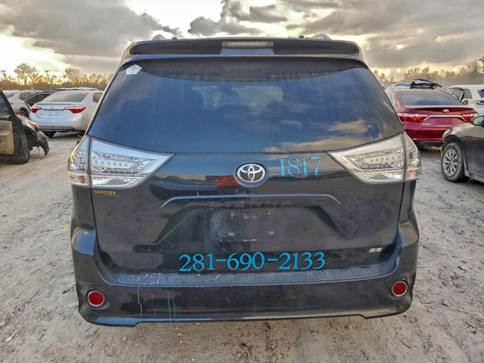Toyota SIENNA 2015 — Copart