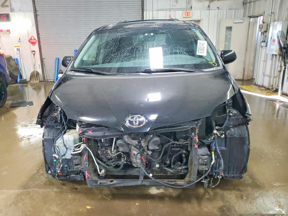 Toyota SIENNA 2017 — Copart