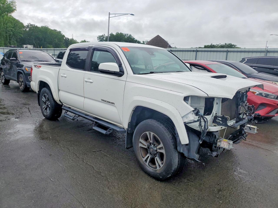 Toyota TACOMA TRD 2019 — Copart