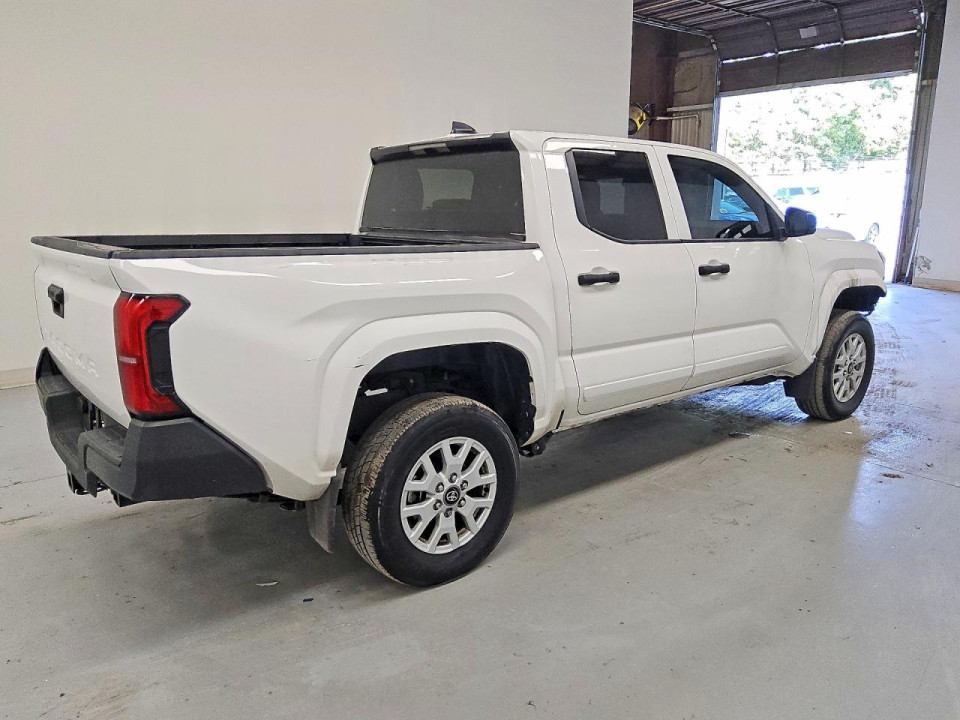 Toyota TACOMA 2024 — Copart