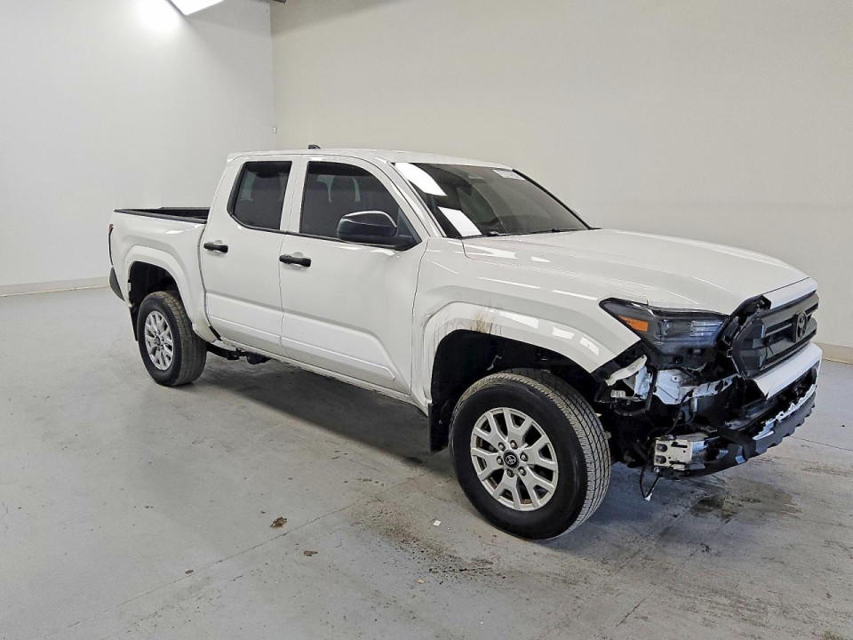 Toyota TACOMA 2024 — Copart