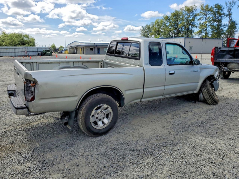 Toyota TACOMA 2000 — Copart
