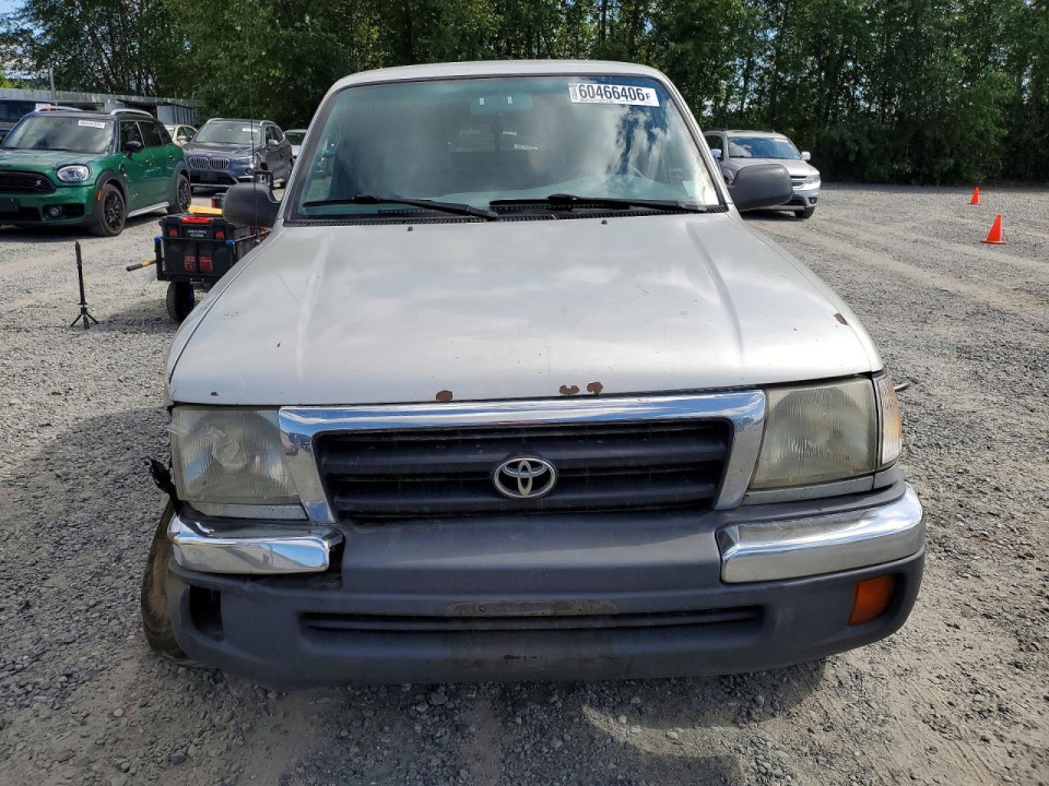 Toyota TACOMA 2000 — Copart
