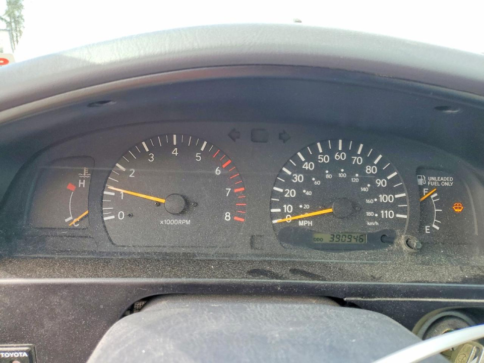 Toyota TACOMA 2000 — Copart