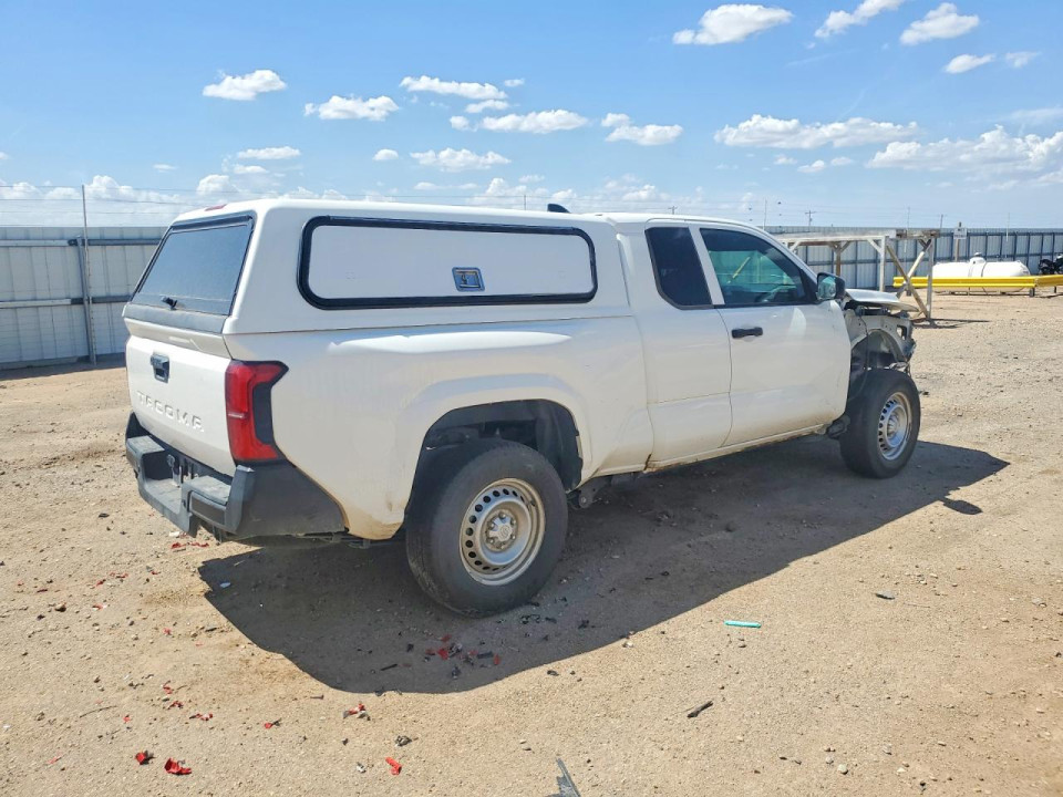 Toyota TACOMA 2024 — Copart
