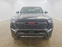 Toyota TACOMA 2024