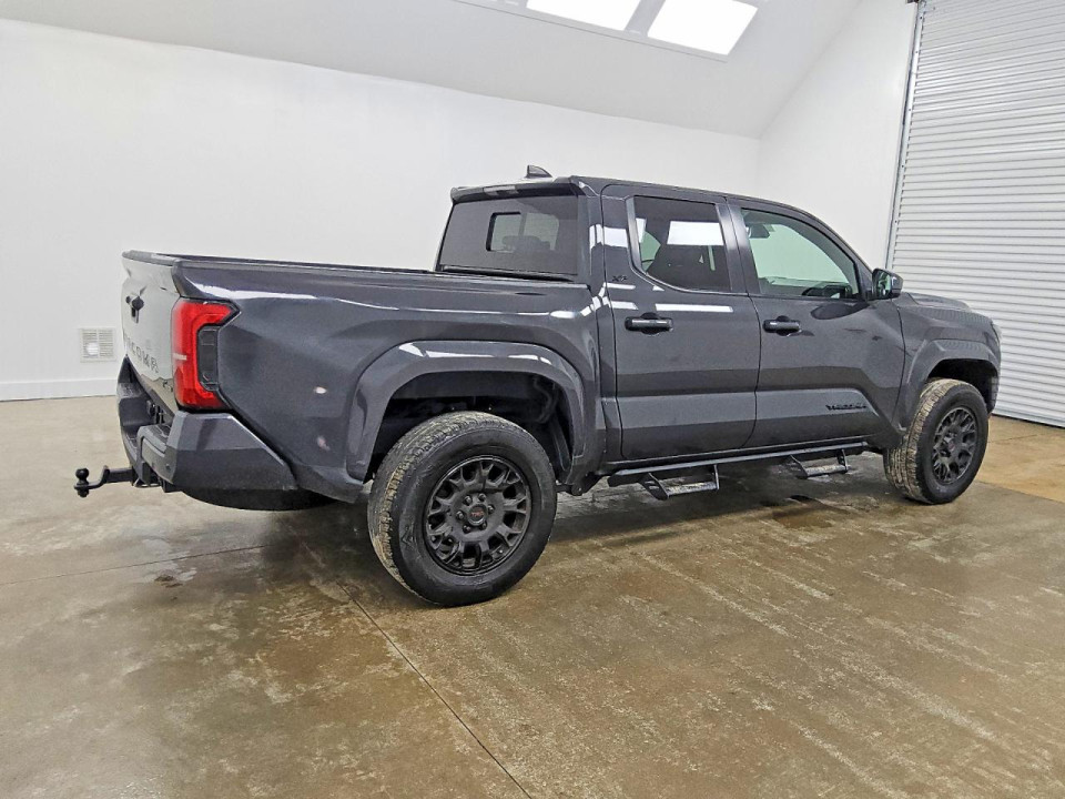 Toyota TACOMA 2024 — Copart