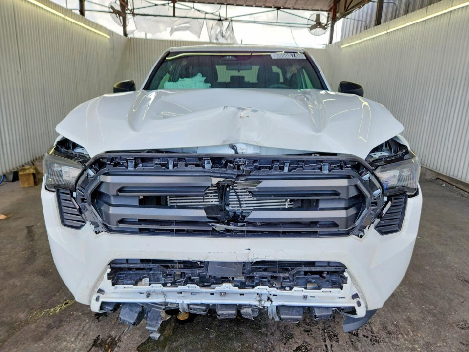 Toyota TACOMA 2025 — Copart