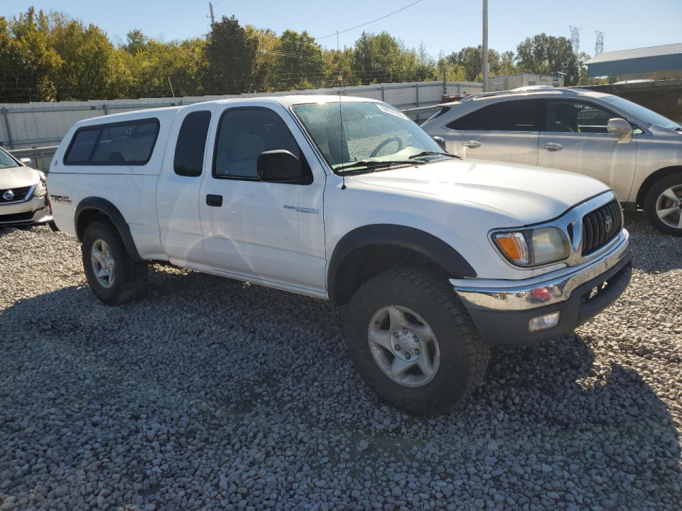 Toyota TACOMA 2001 — Copart