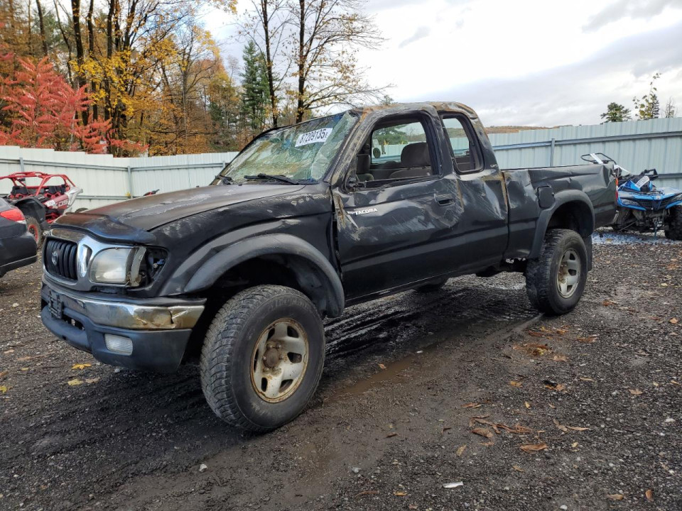 Toyota TACOMA 2004 — Copart
