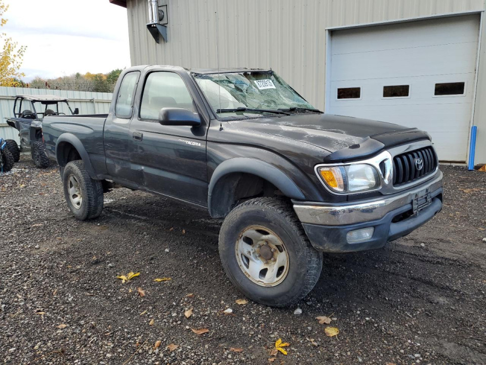 Toyota TACOMA 2004 — Copart