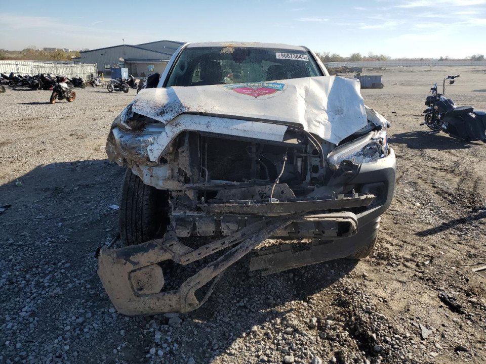 Toyota TACOMA 2021 — Copart