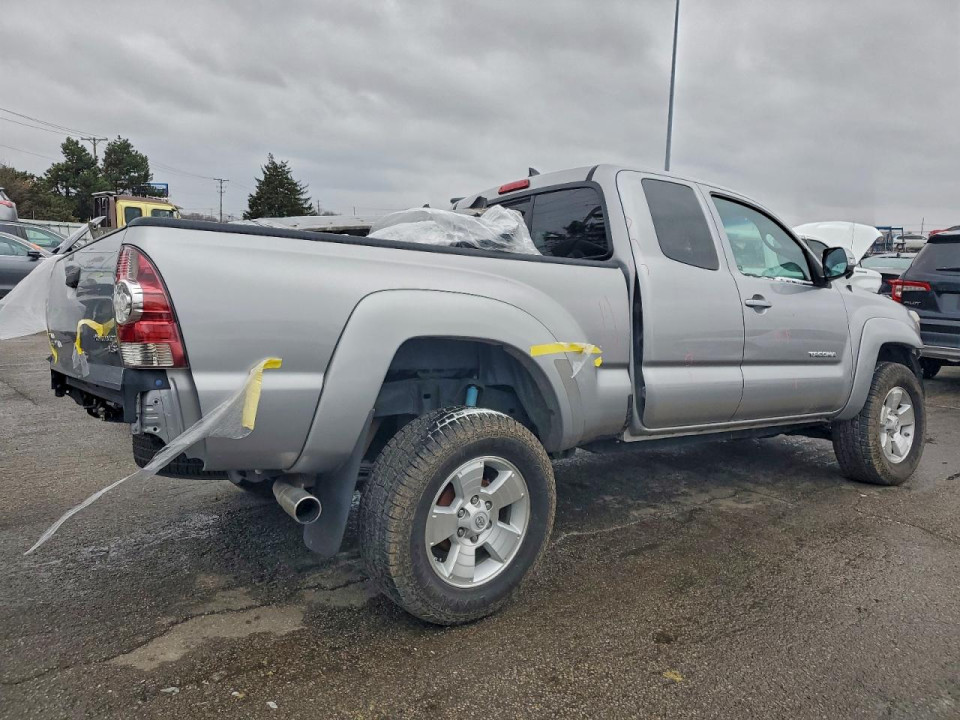 Toyota TACOMA 2015 — Copart
