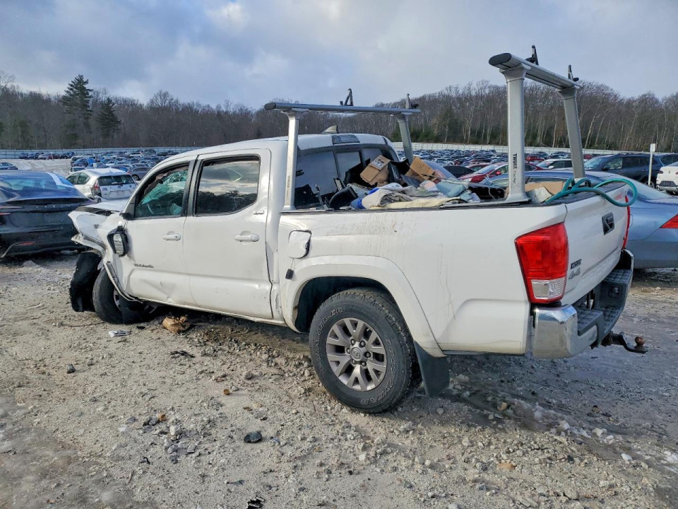 Toyota TACOMA 2016 — Copart