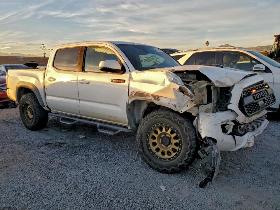 Toyota TACOMA 2019 — Copart