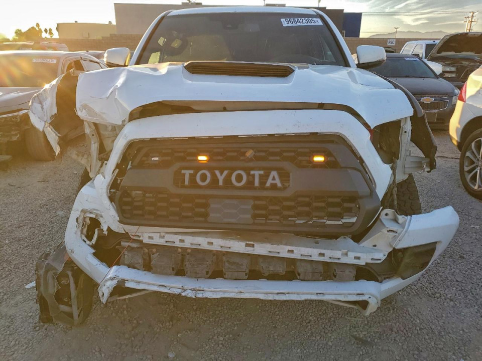 Toyota TACOMA 2019 — Copart