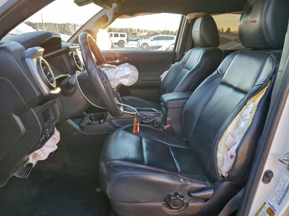 Toyota TACOMA 2019 — Copart