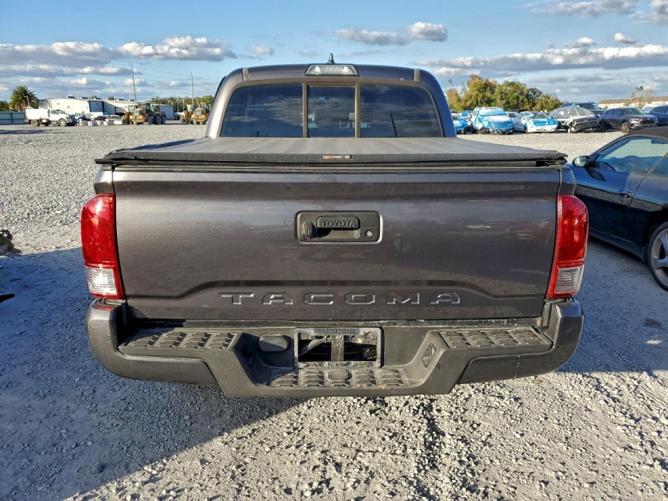 Toyota TACOMA 2017 — Copart