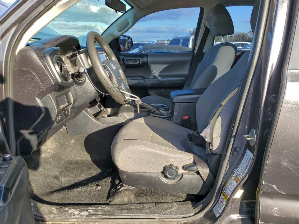 Toyota TACOMA 2017 — Copart