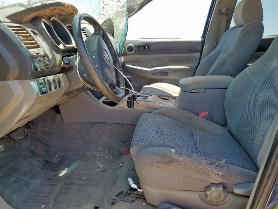Toyota TACOMA 2005 — Copart