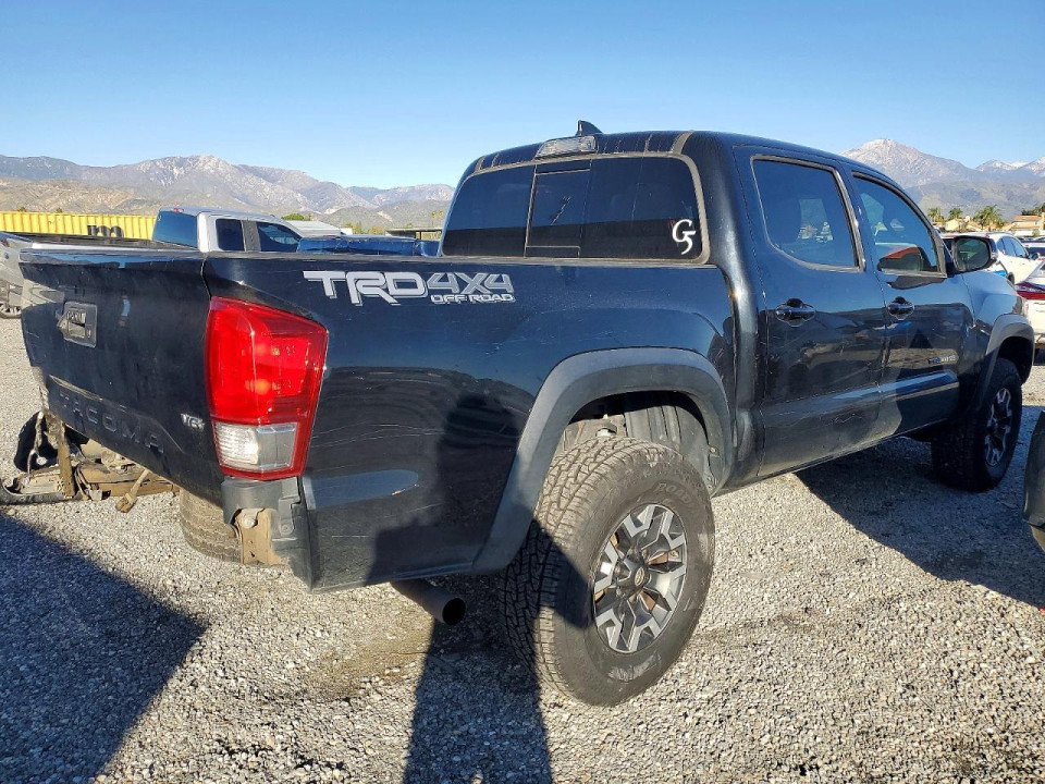 Toyota TACOMA 2017 — Copart